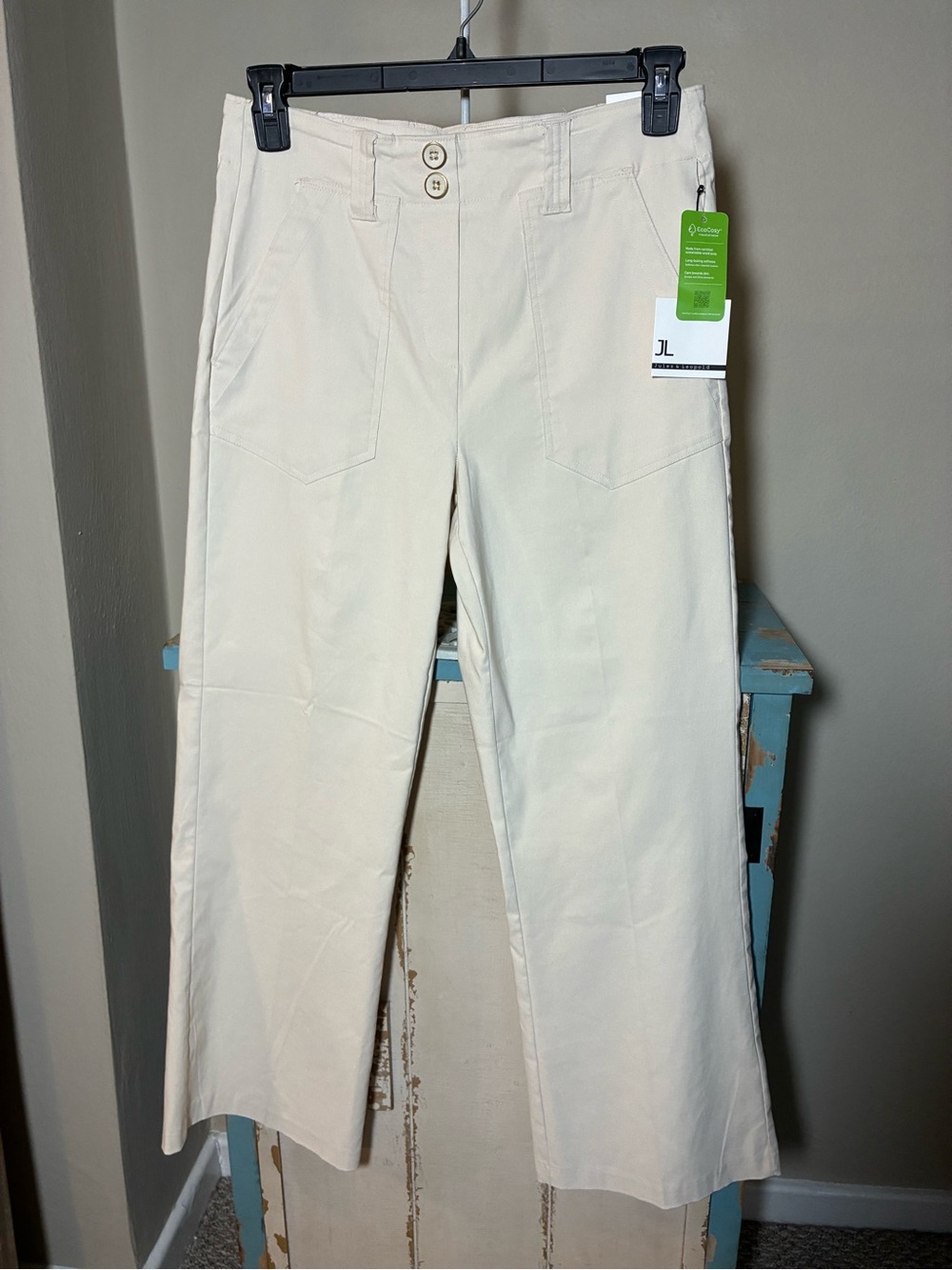 NWT Jules & Leopold Cream Pull on Wide Leg Pants. Size Medium